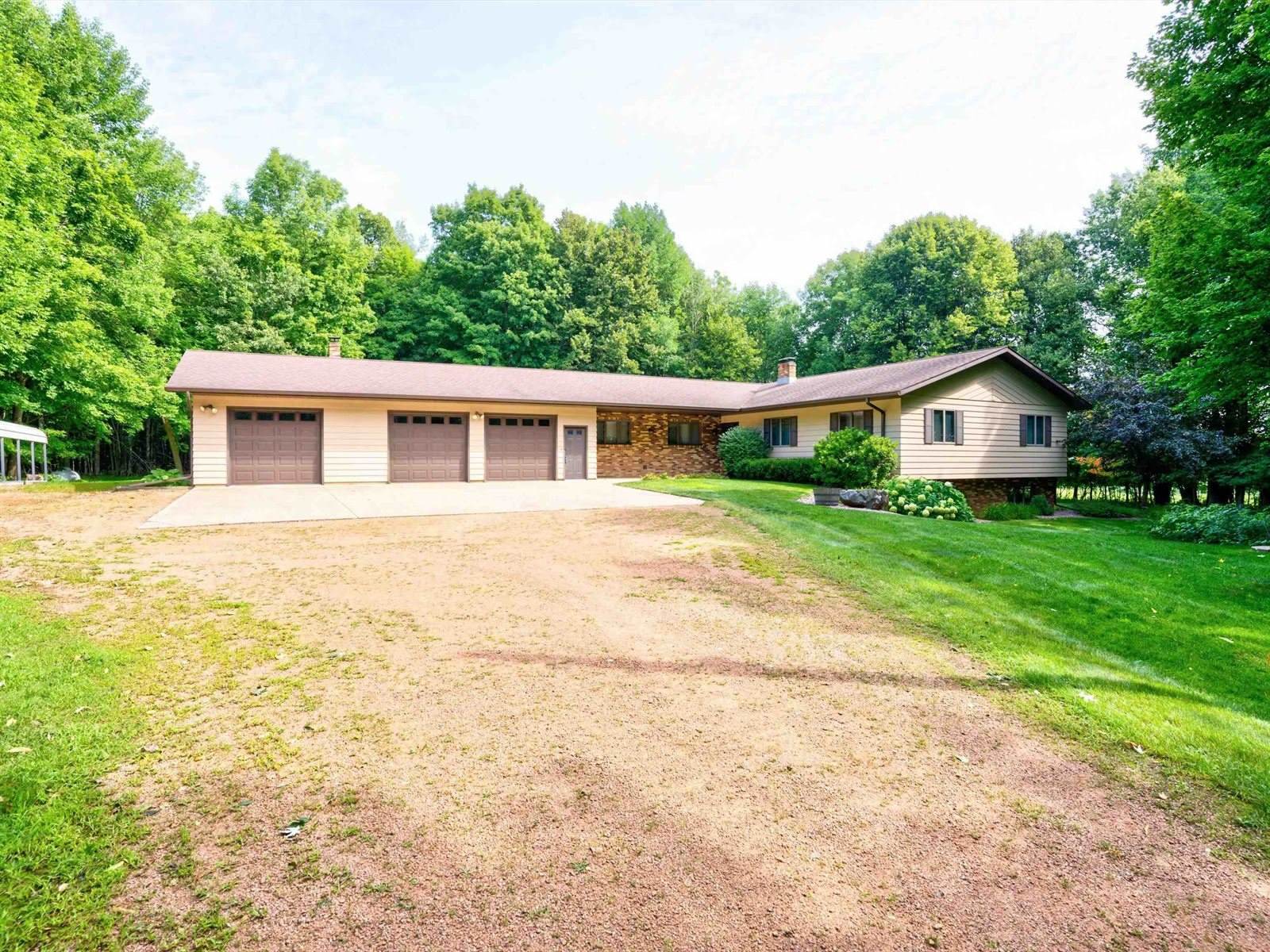 11614 County Road Y, Marshfield, WI 54449