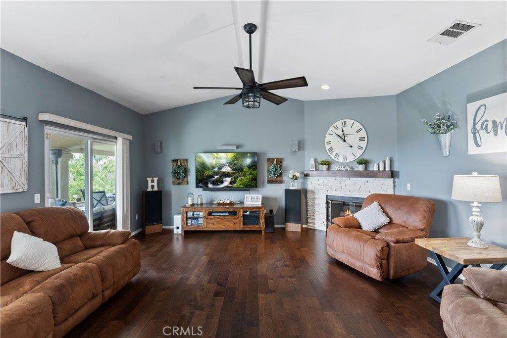 14229 Dove Canyon Drive, Riverside, CA 92503