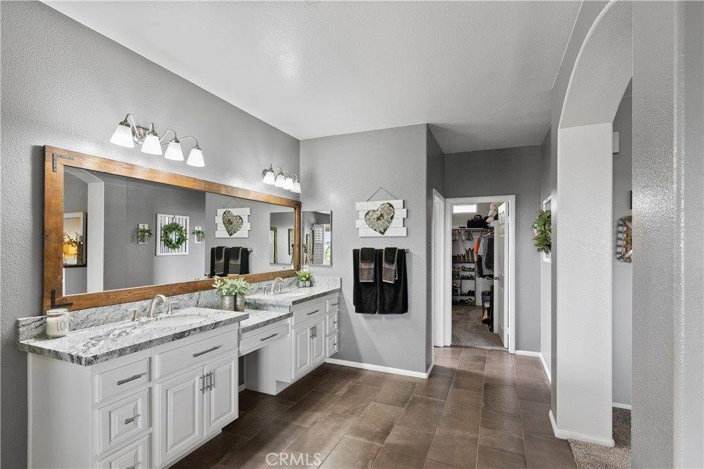 14229 Dove Canyon Drive, Riverside, CA 92503