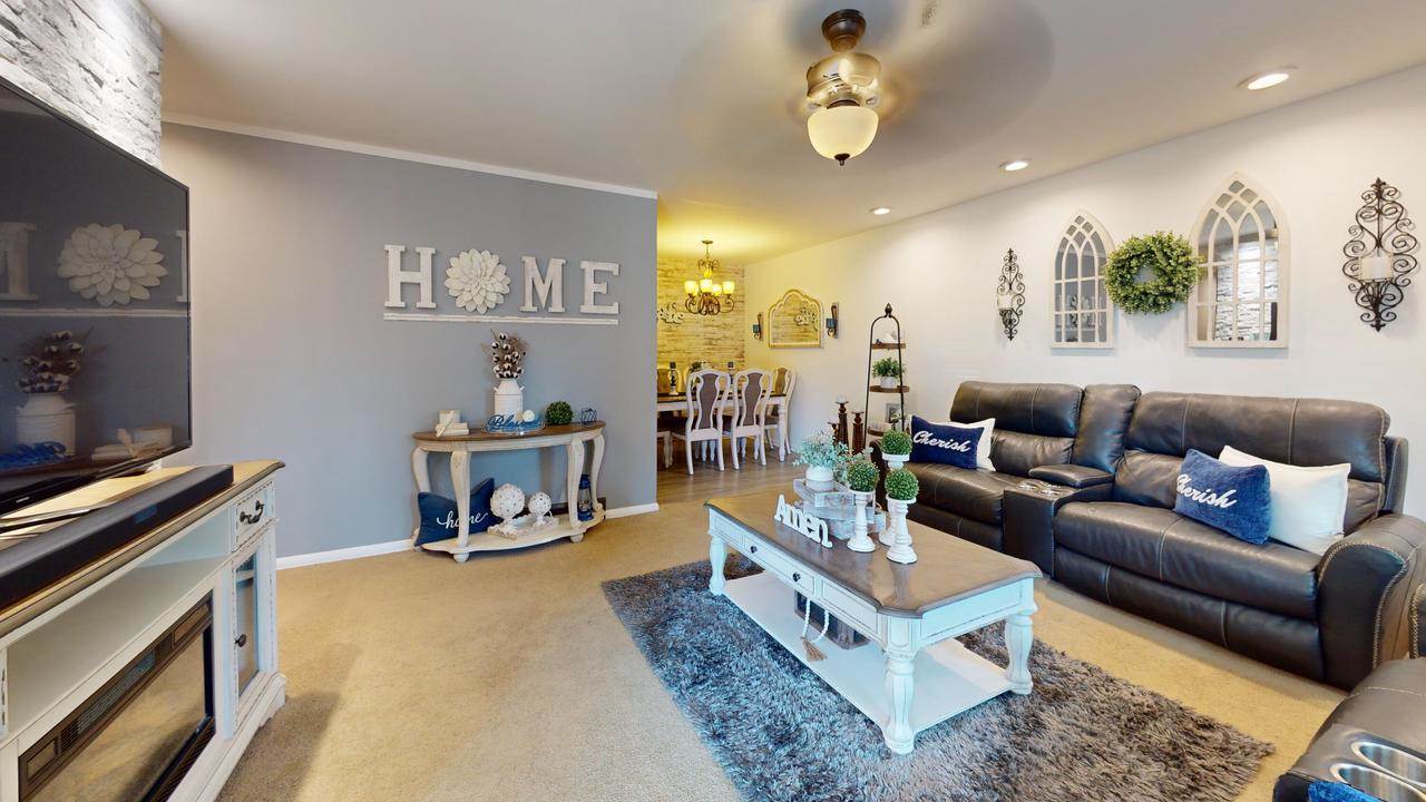 7824 W Verona COURT, Milwaukee, WI 53219