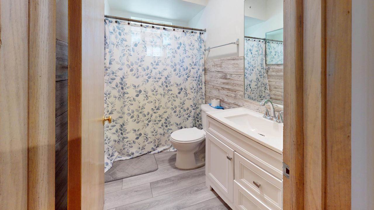 7824 W Verona COURT, Milwaukee, WI 53219