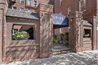 59-11 Queens Blvd, Woodside, NY 11377