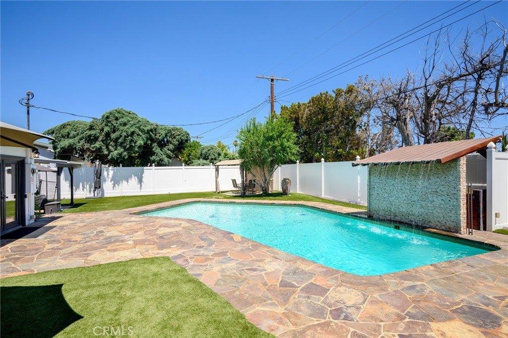 9956 Delco Avenue, Chatsworth, CA 91311