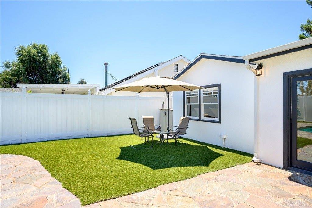 9956 Delco Avenue, Chatsworth, CA 91311