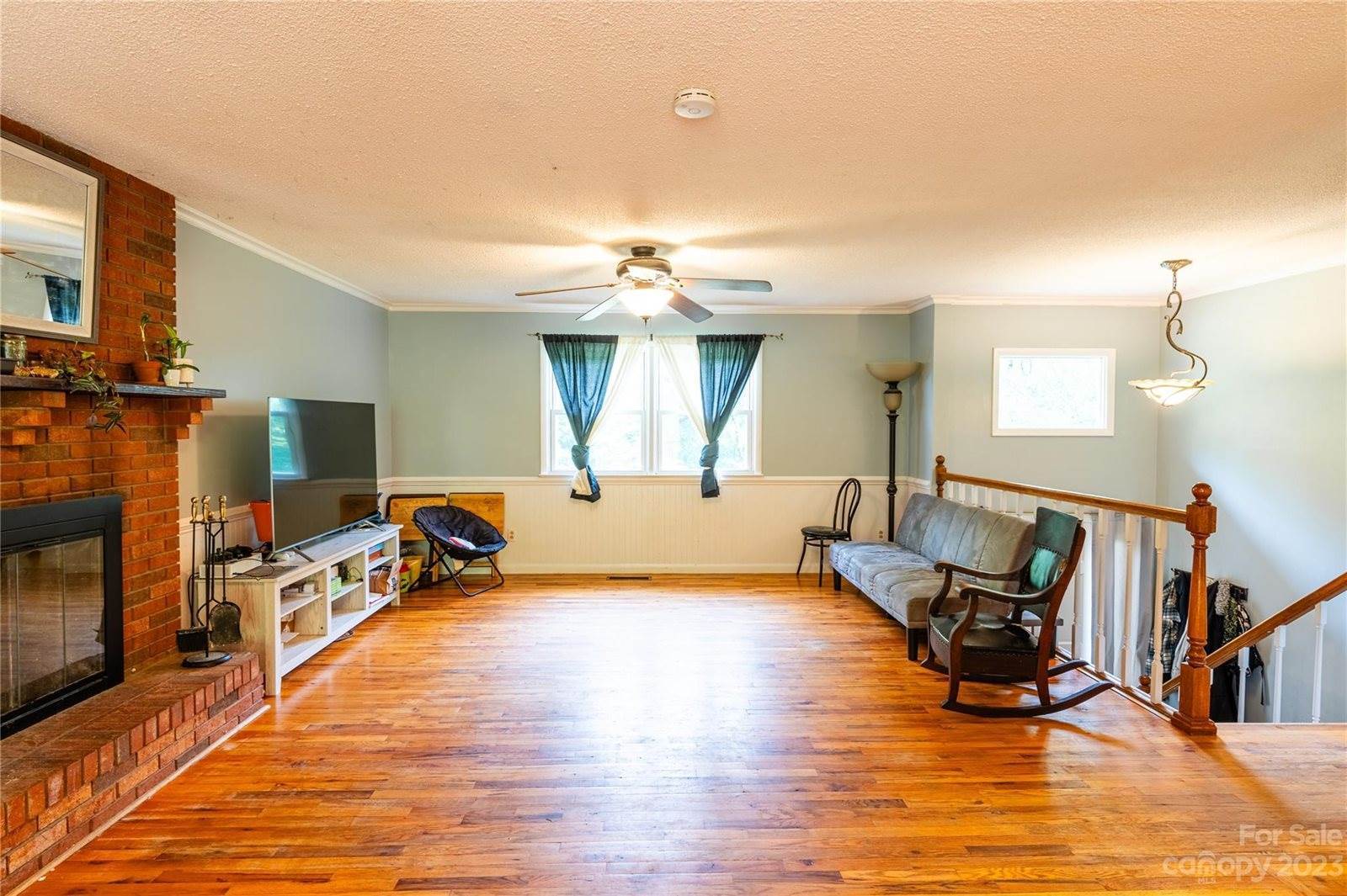 351 North Fork Road, Barnardsville, NC 28709