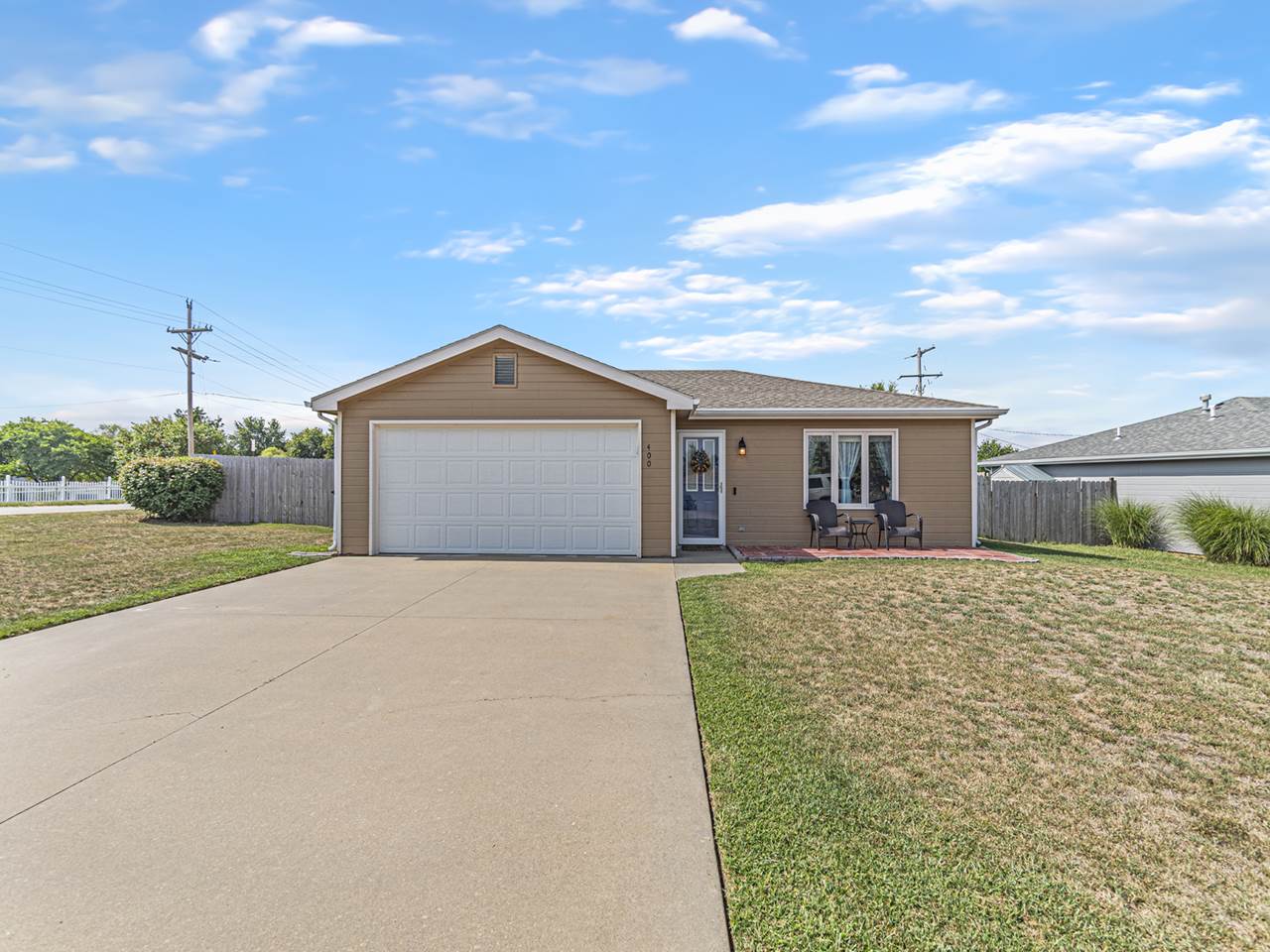 400 Palomino Lane, Ogden, KS 66517