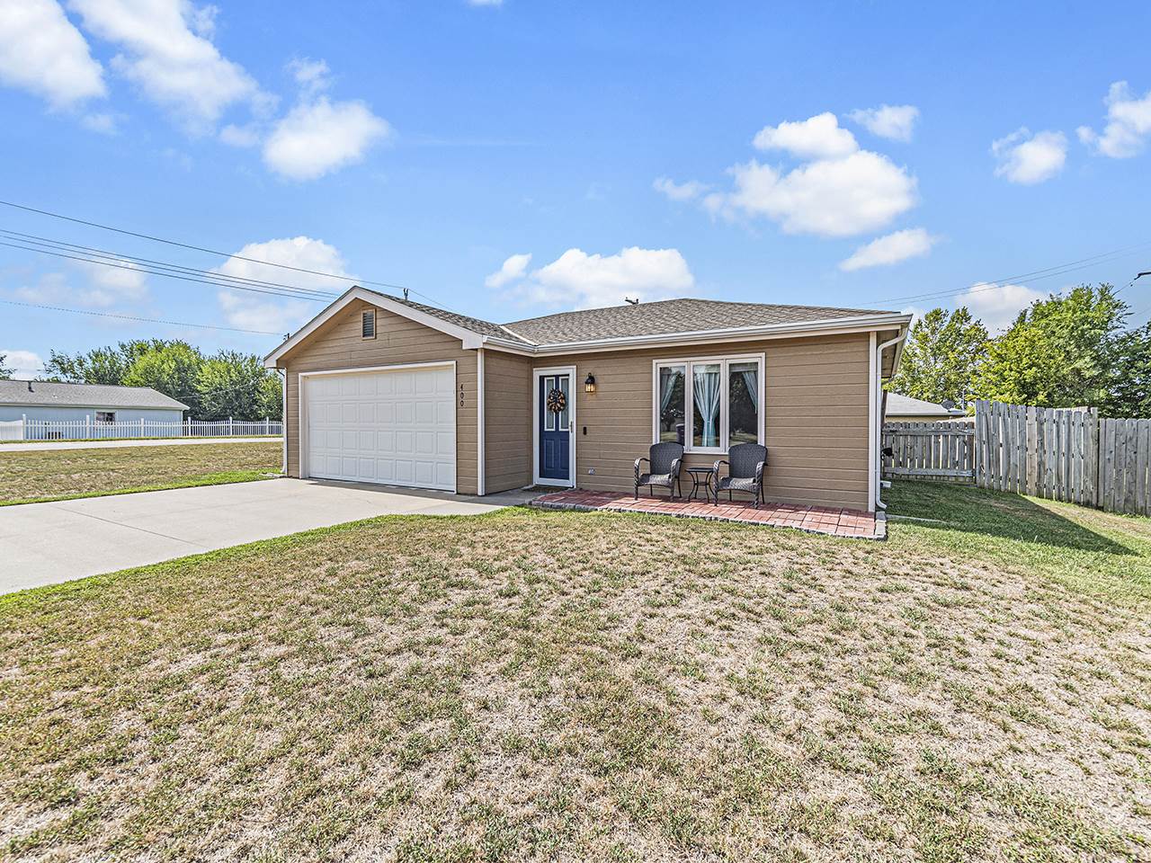 400 Palomino Lane, Ogden, KS 66517