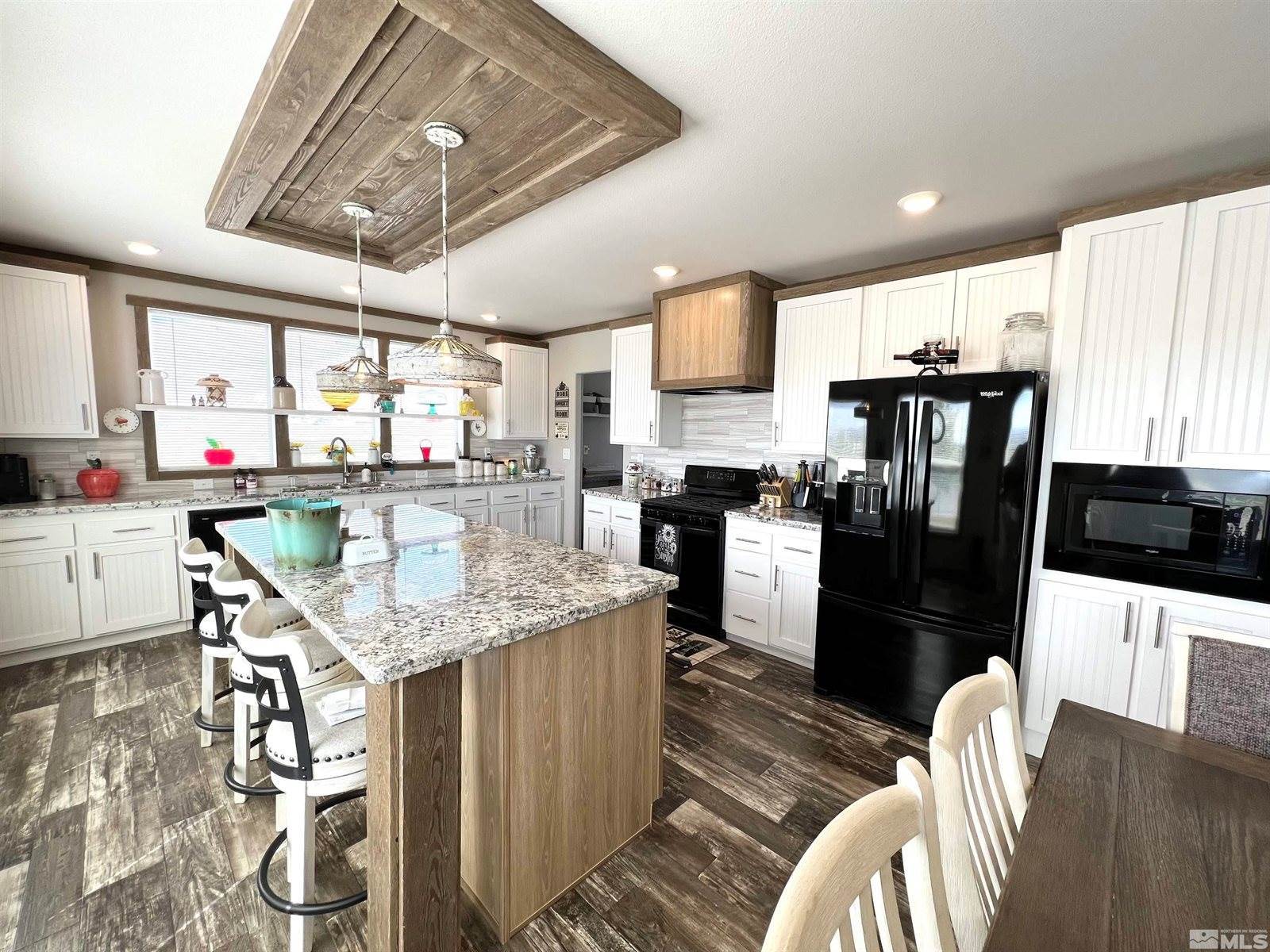 10325 Spur, Winnemucca, NV 89445