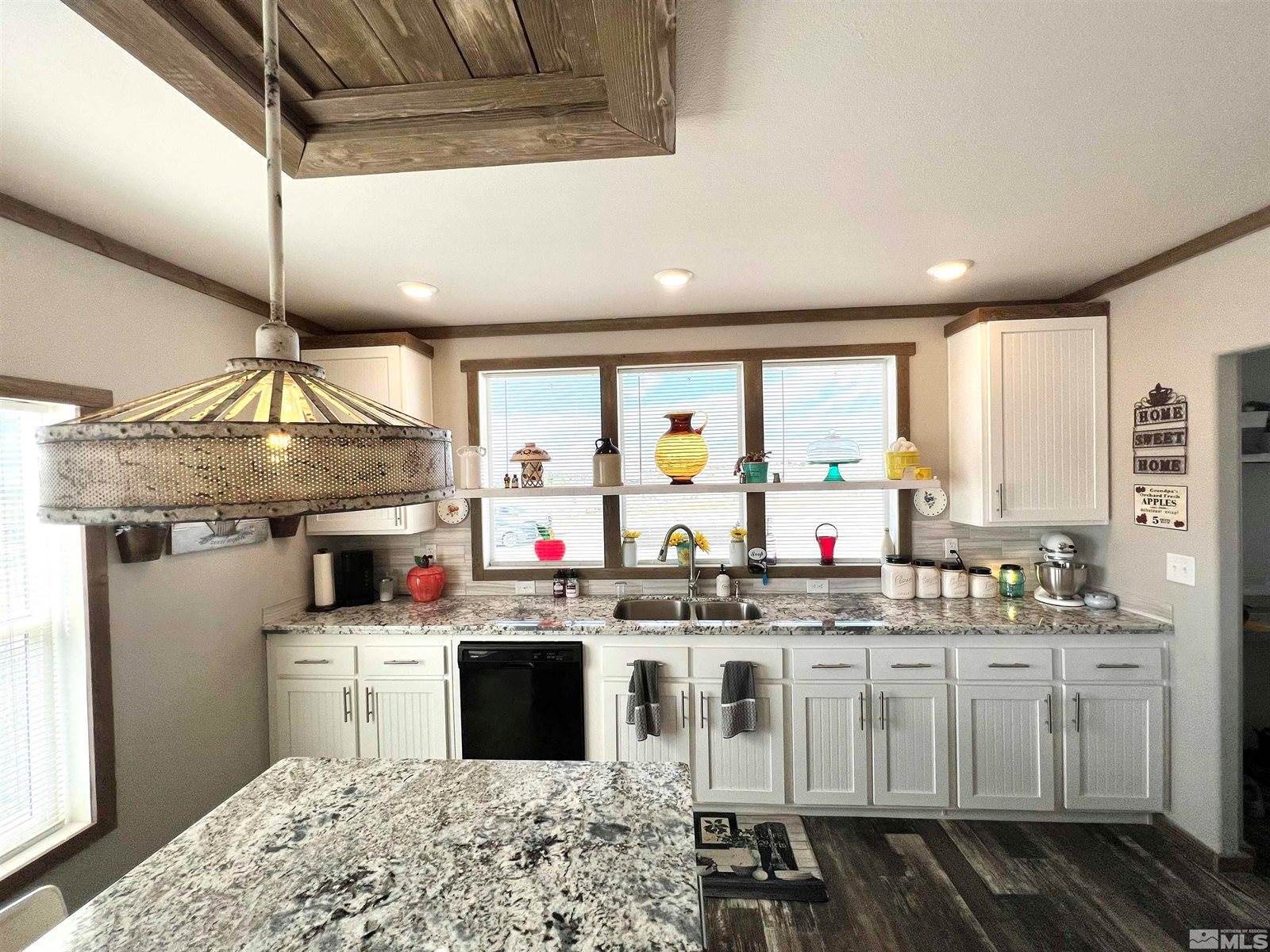 10325 Spur, Winnemucca, NV 89445