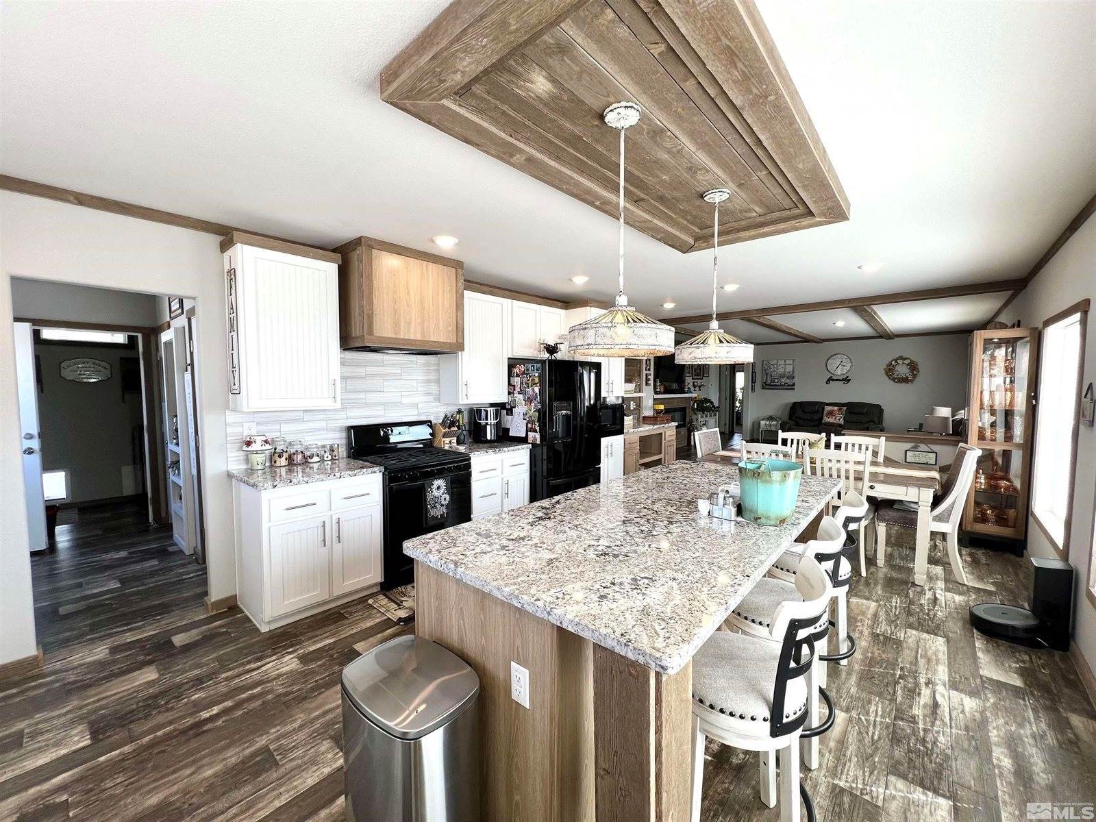 10325 Spur, Winnemucca, NV 89445