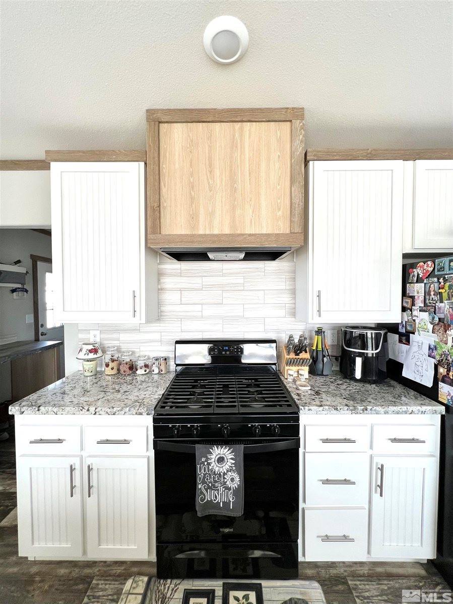 10325 Spur, Winnemucca, NV 89445