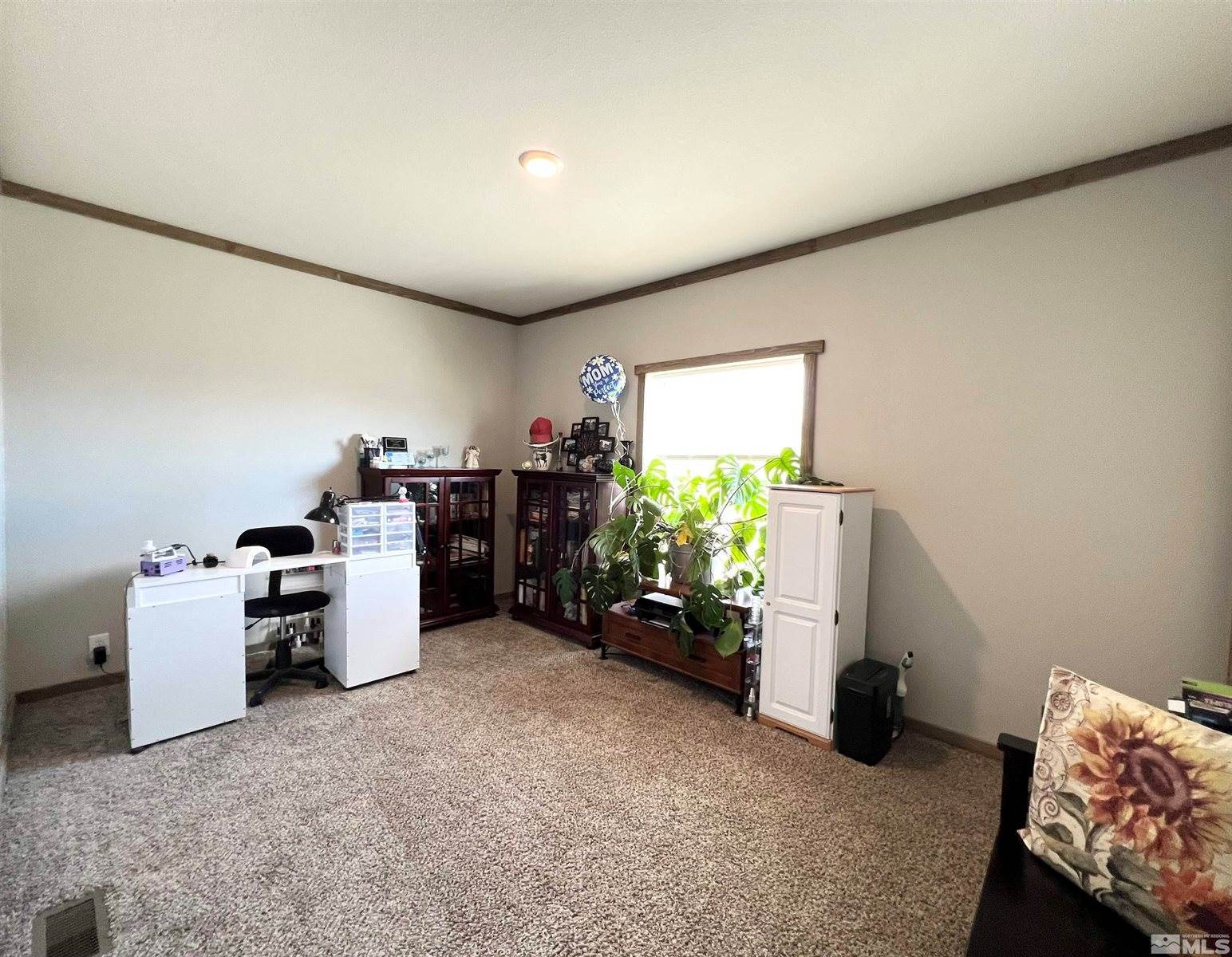 10325 Spur, Winnemucca, NV 89445