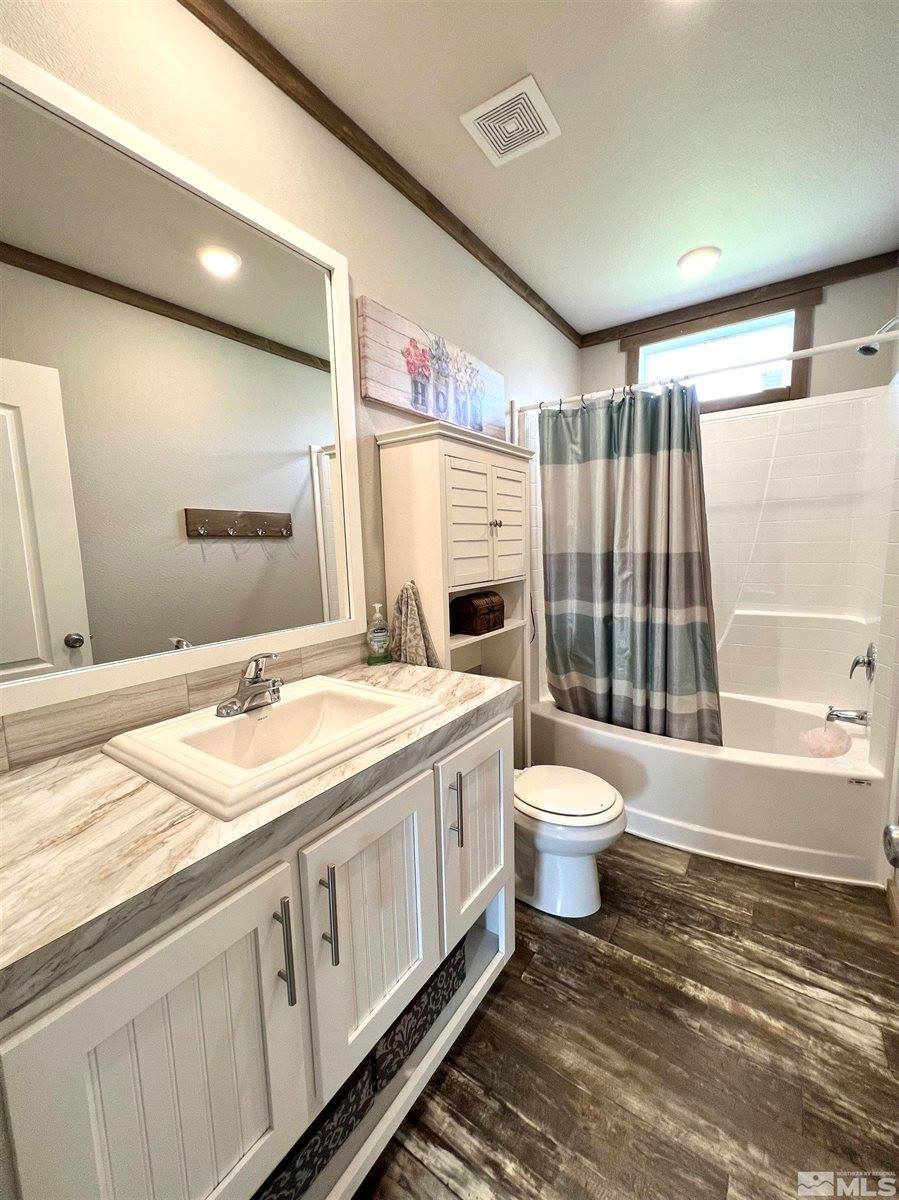 10325 Spur, Winnemucca, NV 89445