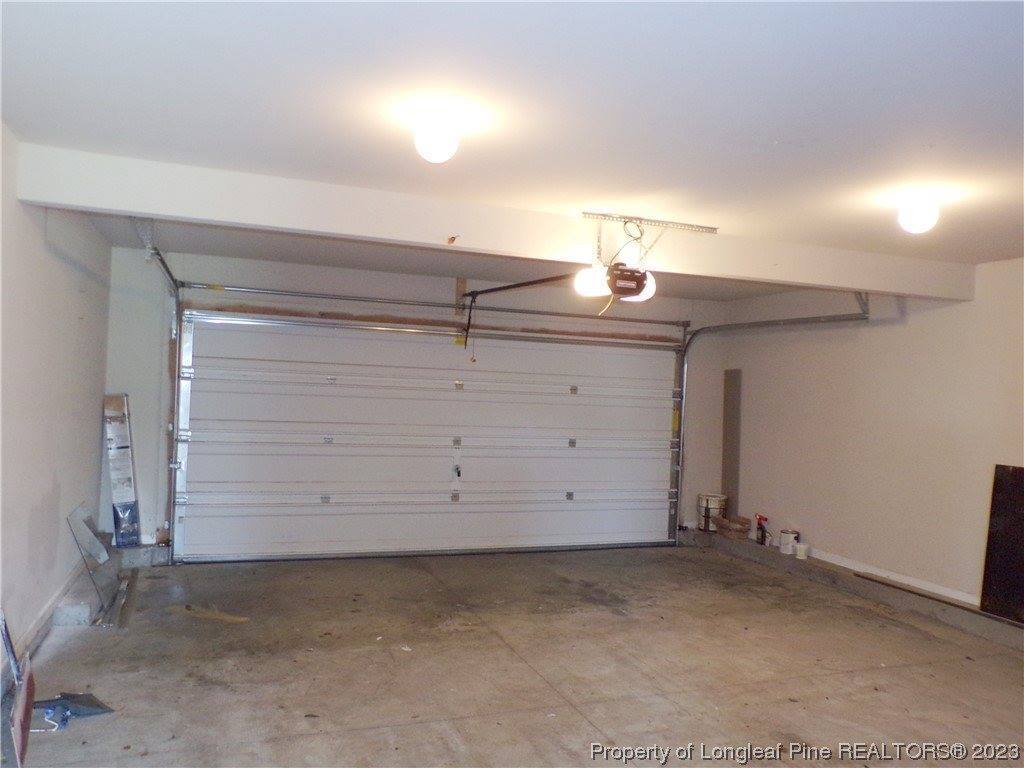 314 Roanoke Drive, Raeford, NC 28376