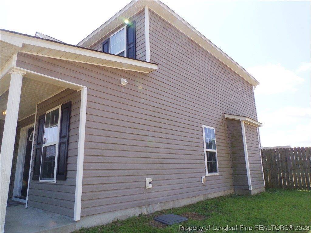 314 Roanoke Drive, Raeford, NC 28376