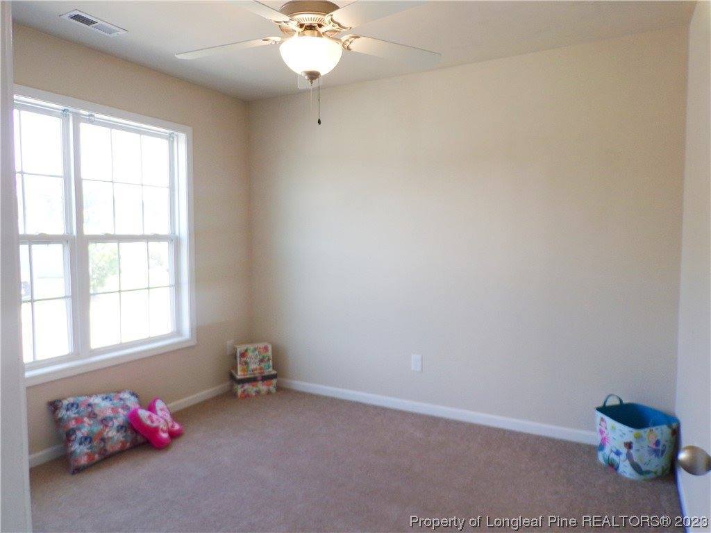 314 Roanoke Drive, Raeford, NC 28376