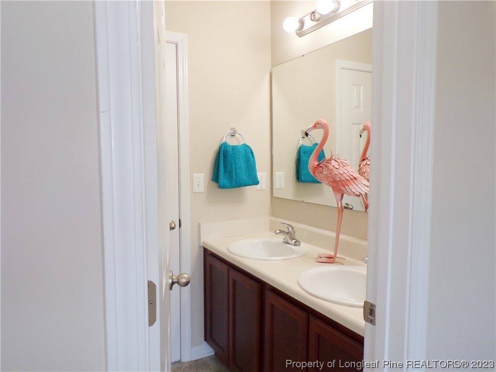 314 Roanoke Drive, Raeford, NC 28376