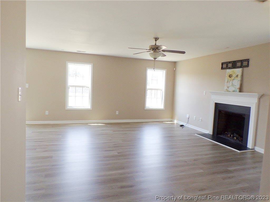 314 Roanoke Drive, Raeford, NC 28376