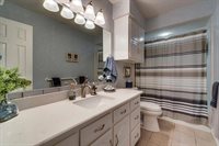 505 Roaring Creek Drive, Oak Leaf, TX 75154