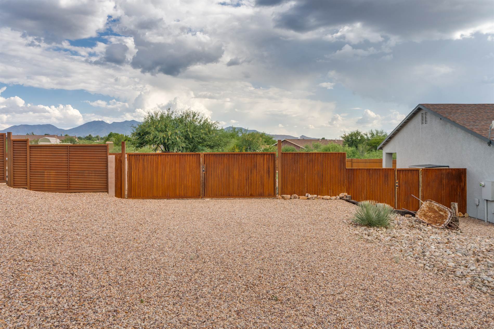553 N Carina Circle, Benson, AZ 85602