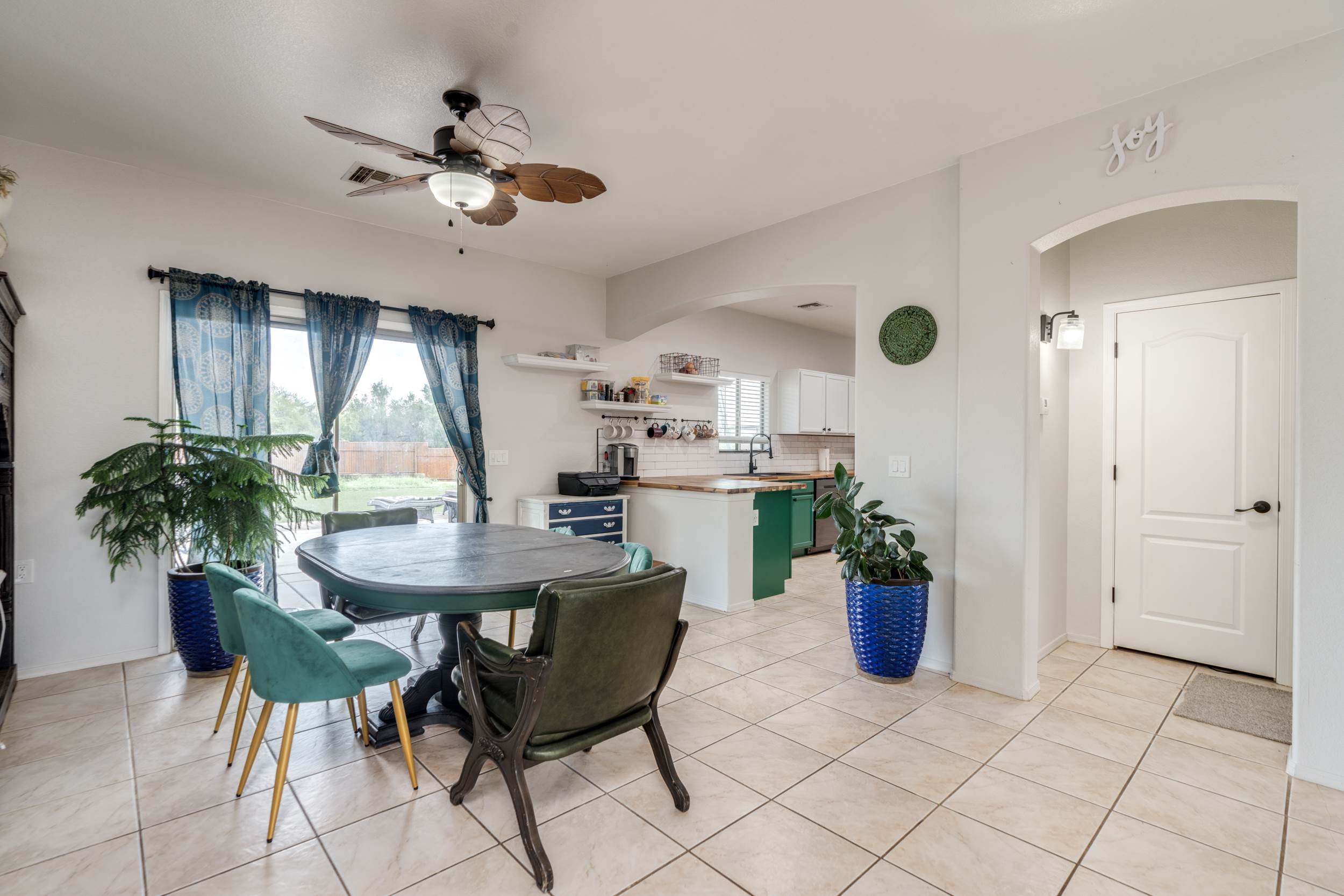 553 N Carina Circle, Benson, AZ 85602