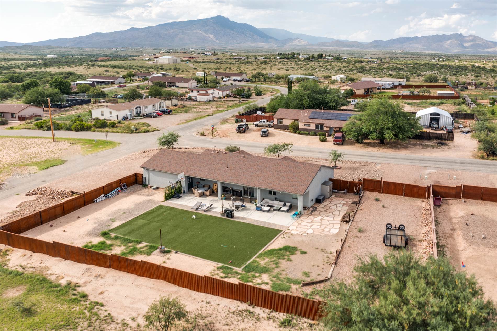 553 N Carina Circle, Benson, AZ 85602