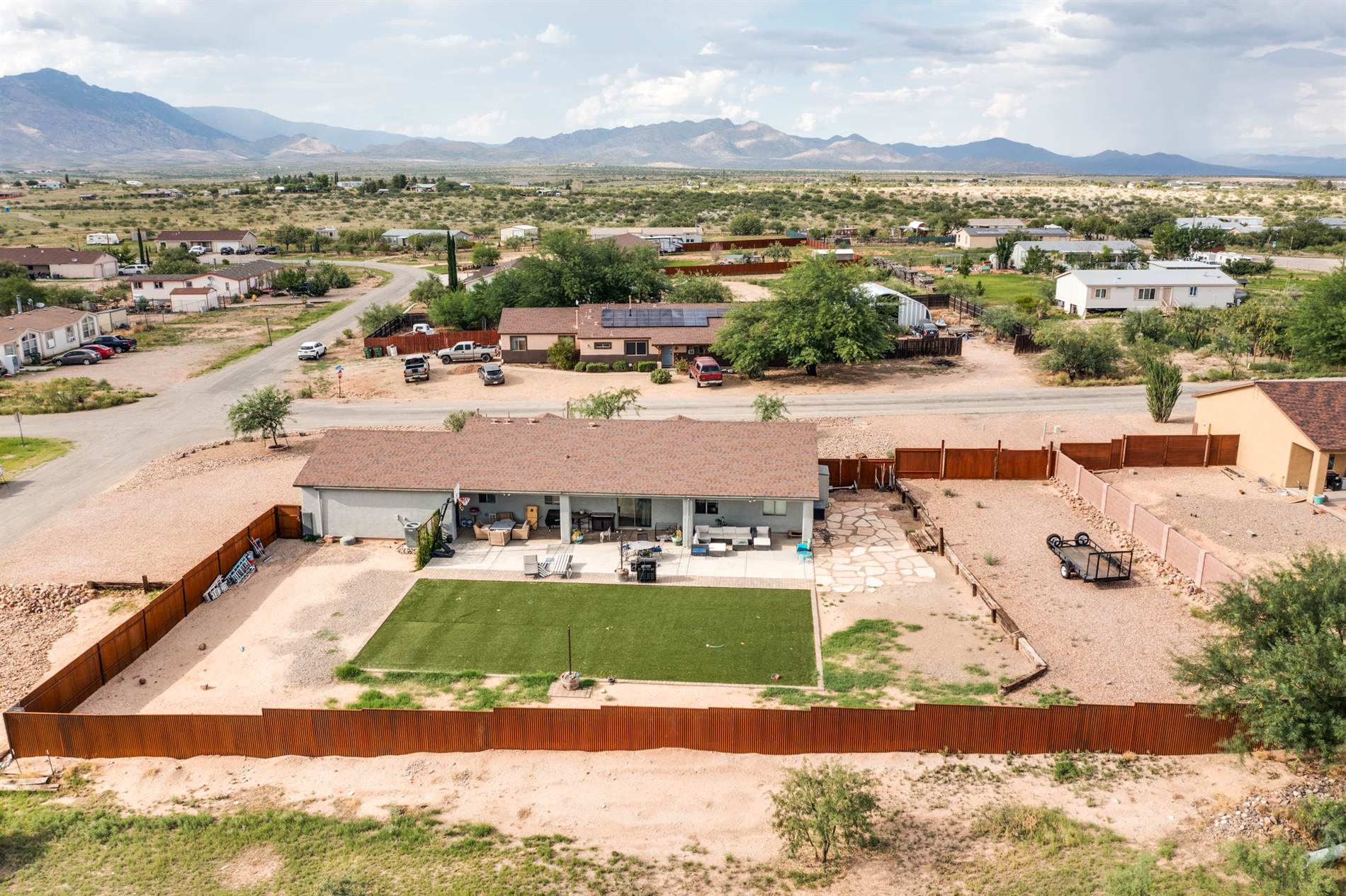 553 N Carina Circle, Benson, AZ 85602