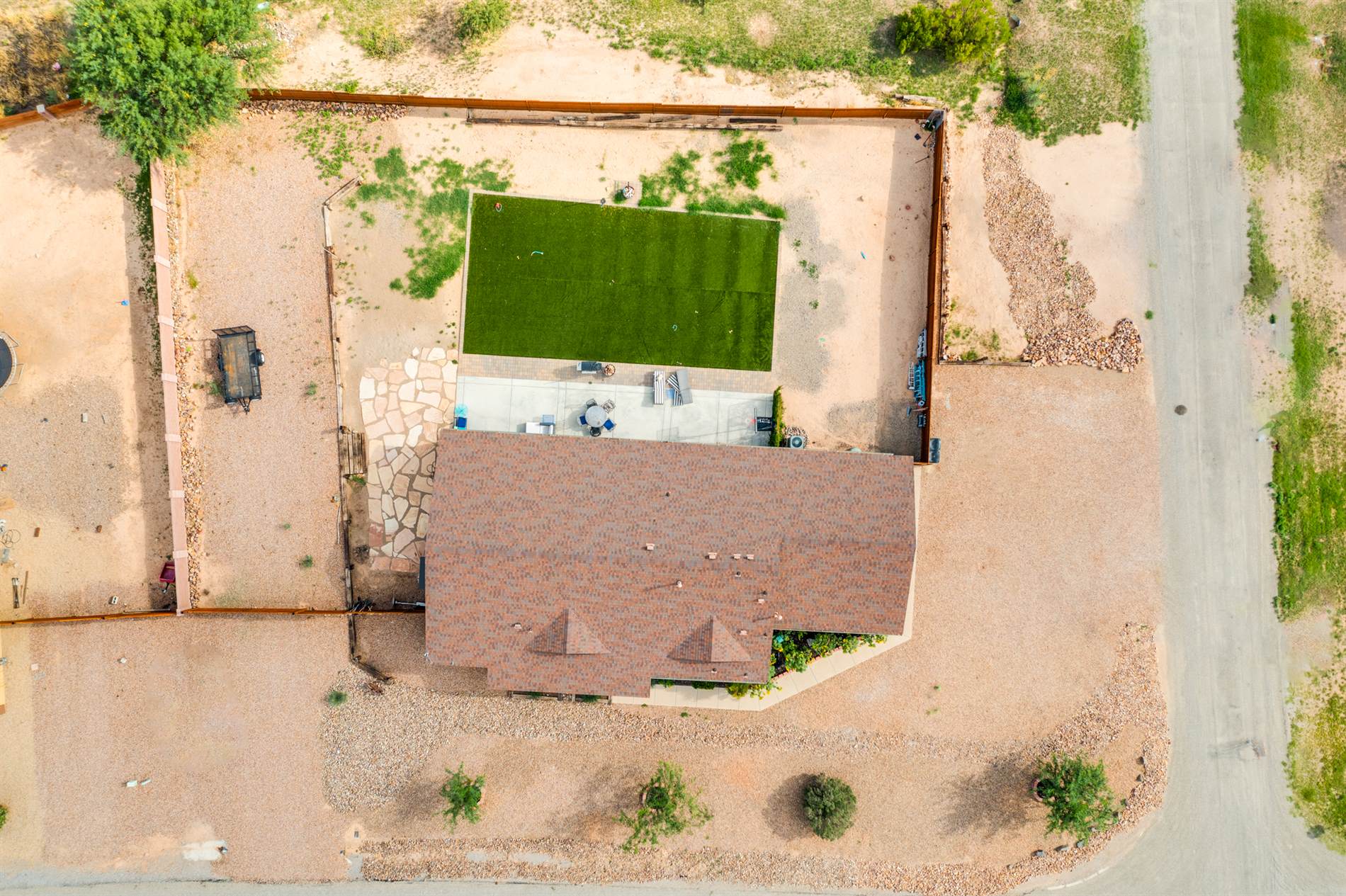 553 N Carina Circle, Benson, AZ 85602