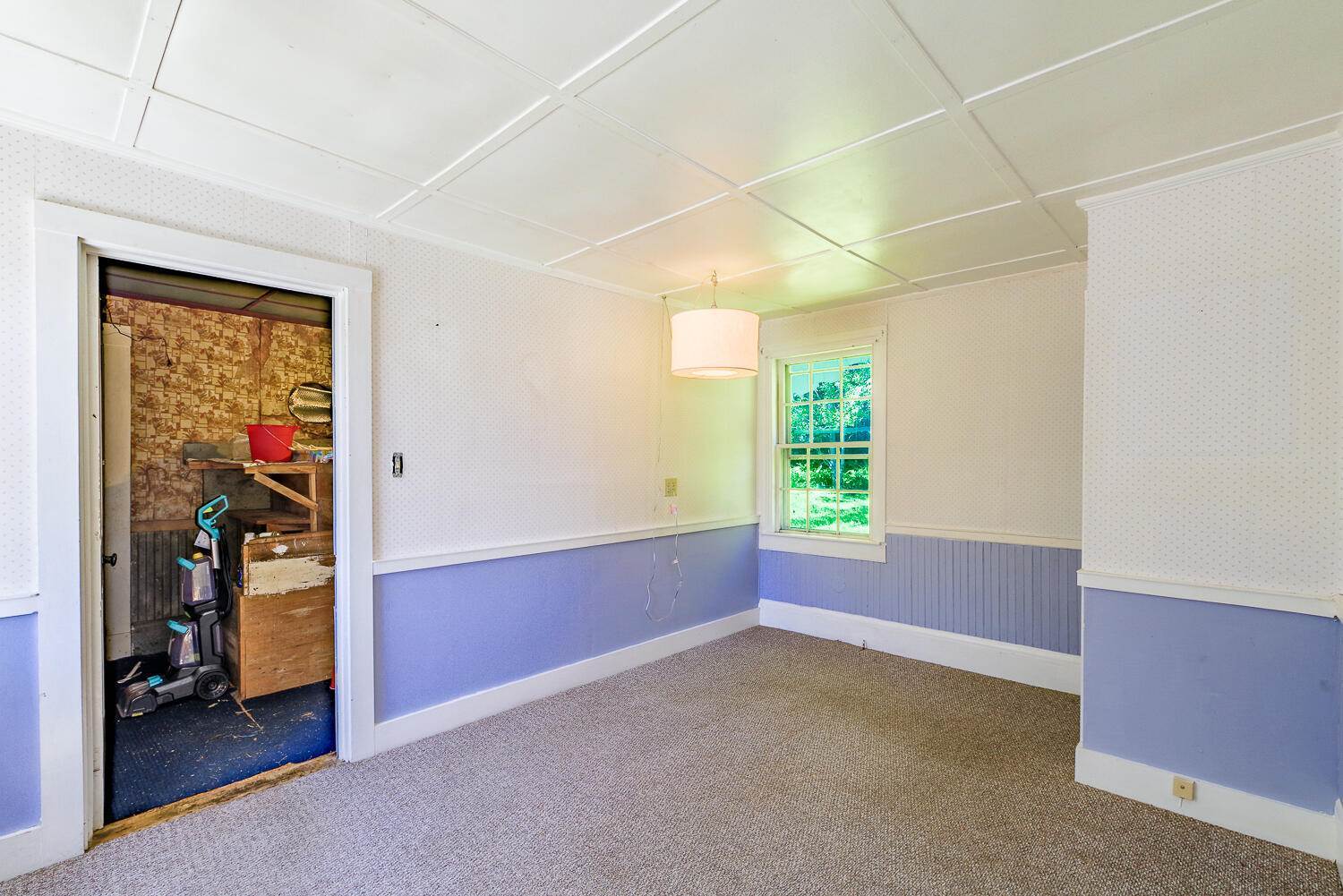 300 Vinal Street, Rockport, ME 04856