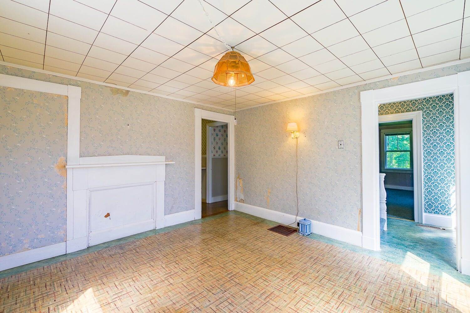 300 Vinal Street, Rockport, ME 04856