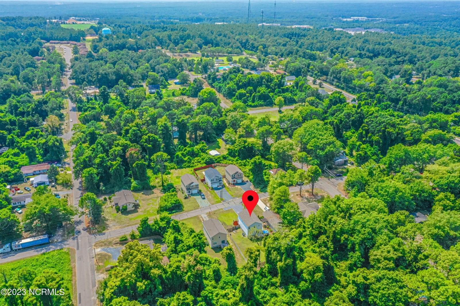 745 West Illinois Avenue, Southern Pines, NC 28387