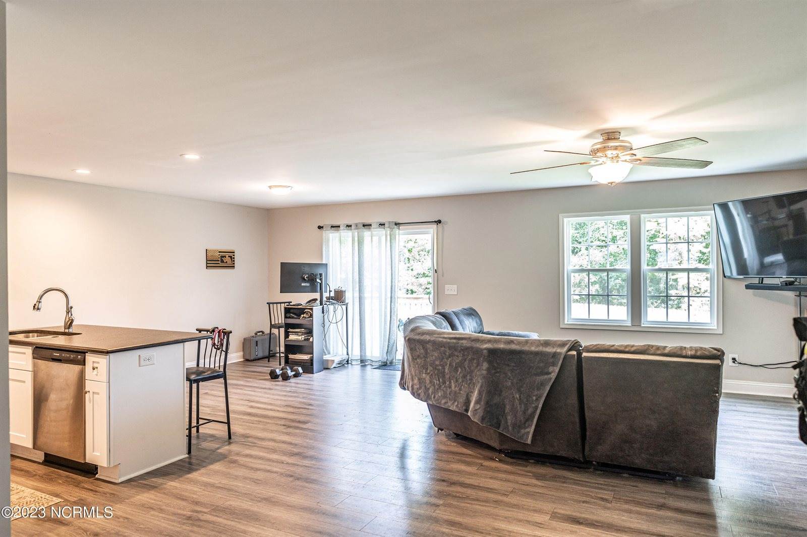 745 West Illinois Avenue, Southern Pines, NC 28387