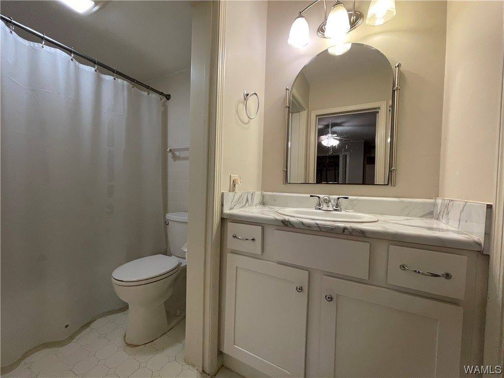 1745 Jack Warner Parkway, Tuscaloosa, AL 35401