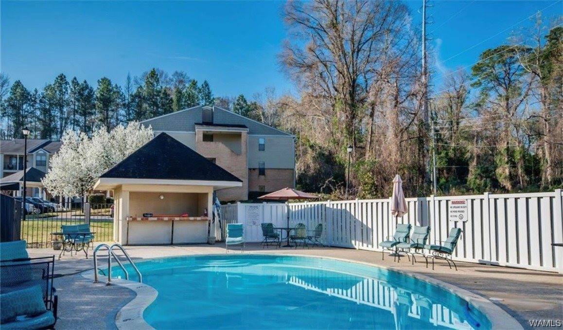 1745 Jack Warner Parkway, Tuscaloosa, AL 35401