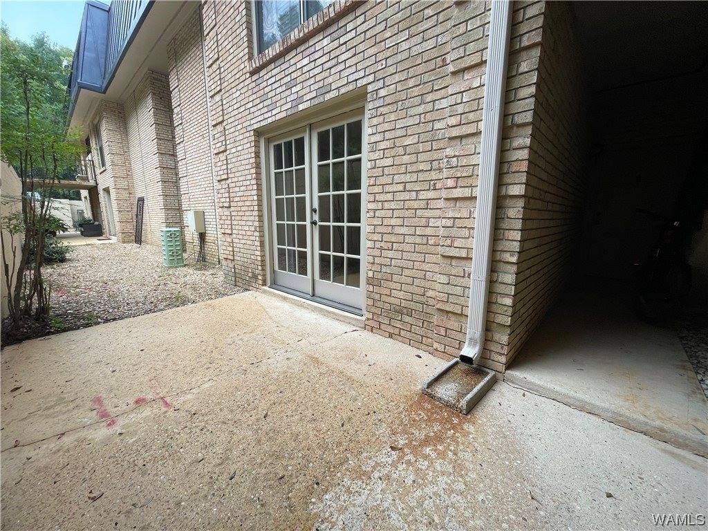 1745 Jack Warner Parkway, Tuscaloosa, AL 35401