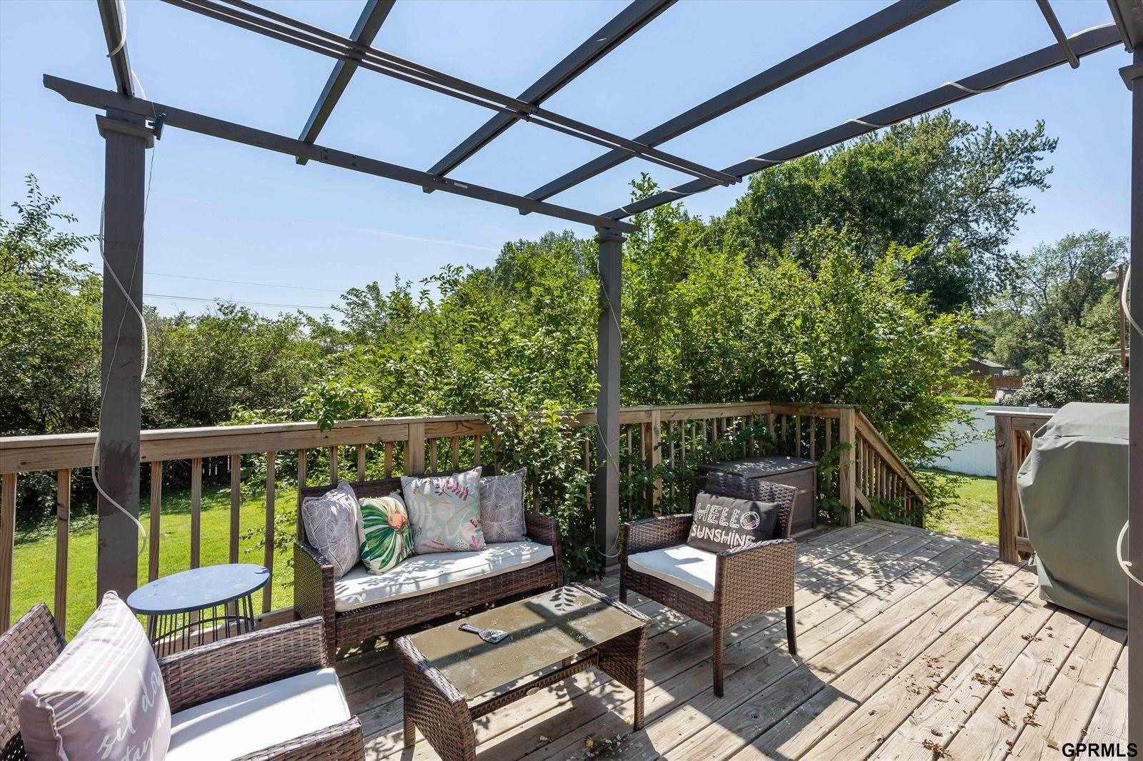 10205 Weir Street, Omaha, NE 68127