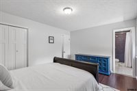 10205 Weir Street, Omaha, NE 68127