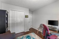 10205 Weir Street, Omaha, NE 68127