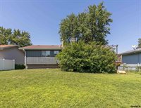 10205 Weir Street, Omaha, NE 68127
