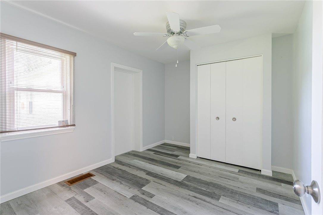 477 Hampton Blvd, Greece, NY 14612