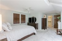 477 Hampton Blvd, Greece, NY 14612