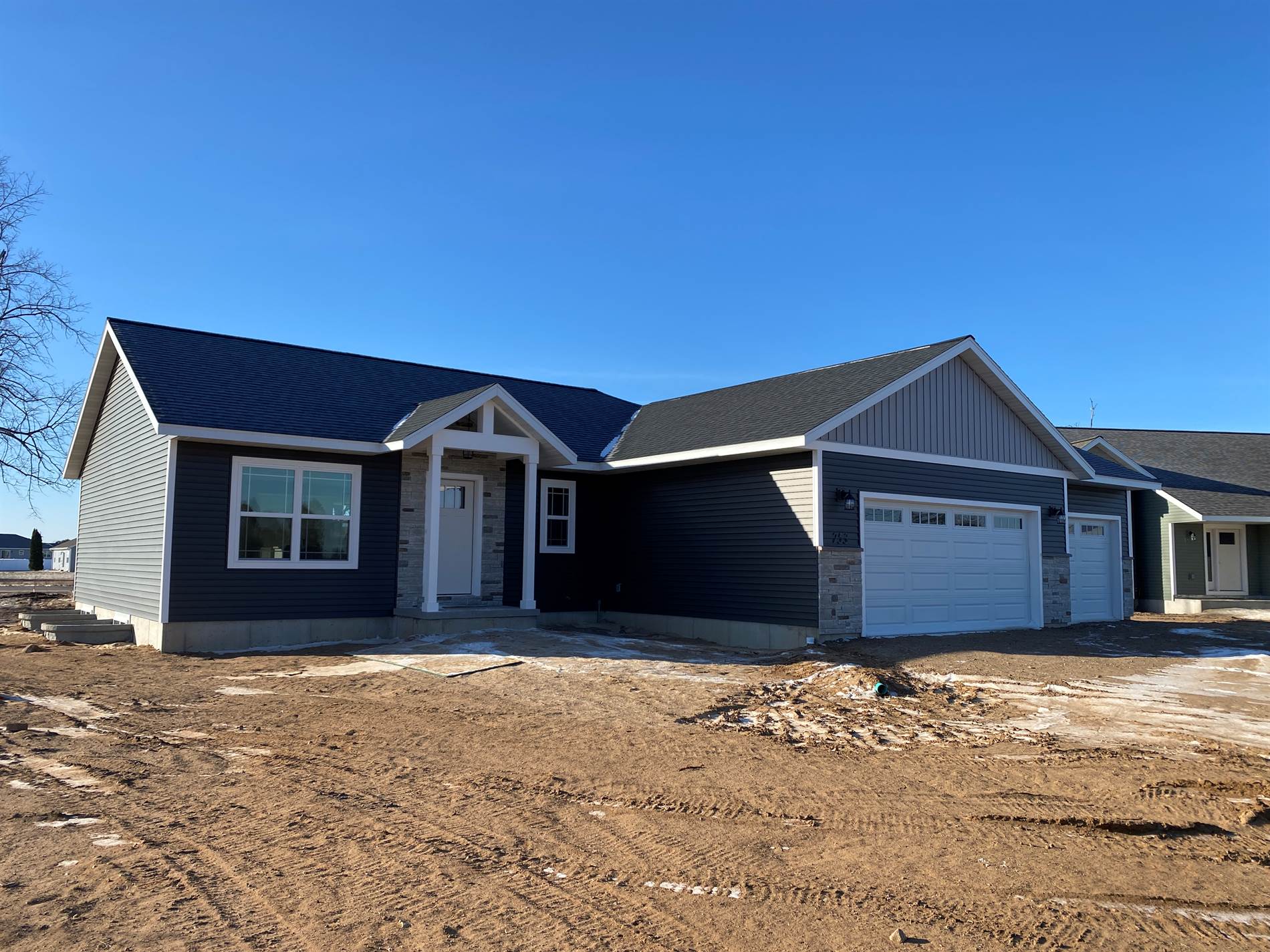 753 Red Sunset Court, Plover, WI 54467