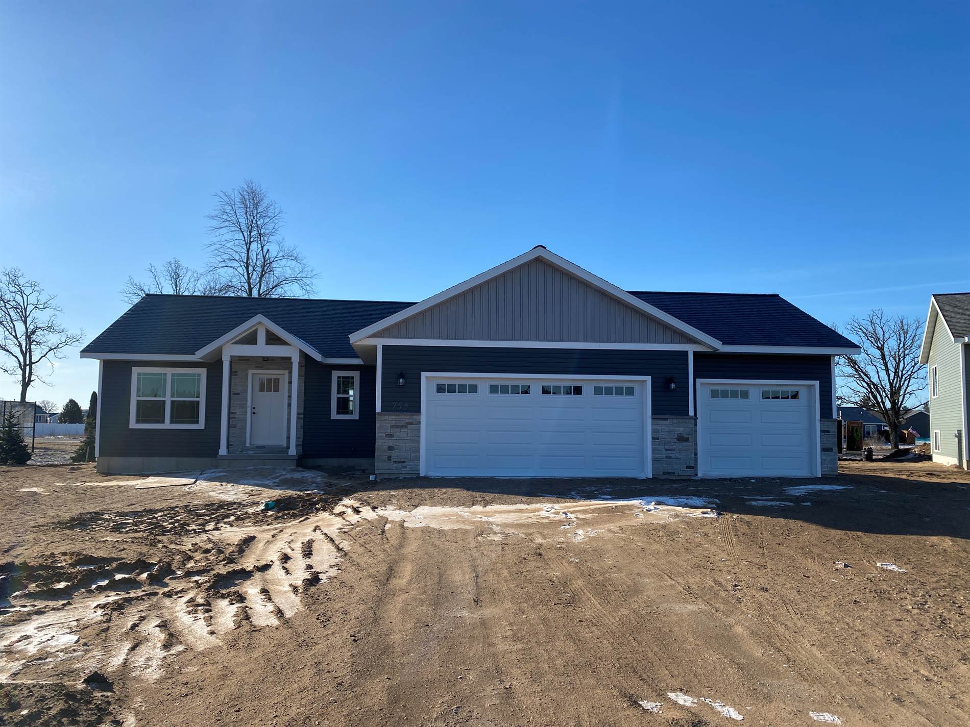 753 Red Sunset Court, Plover, WI 54467