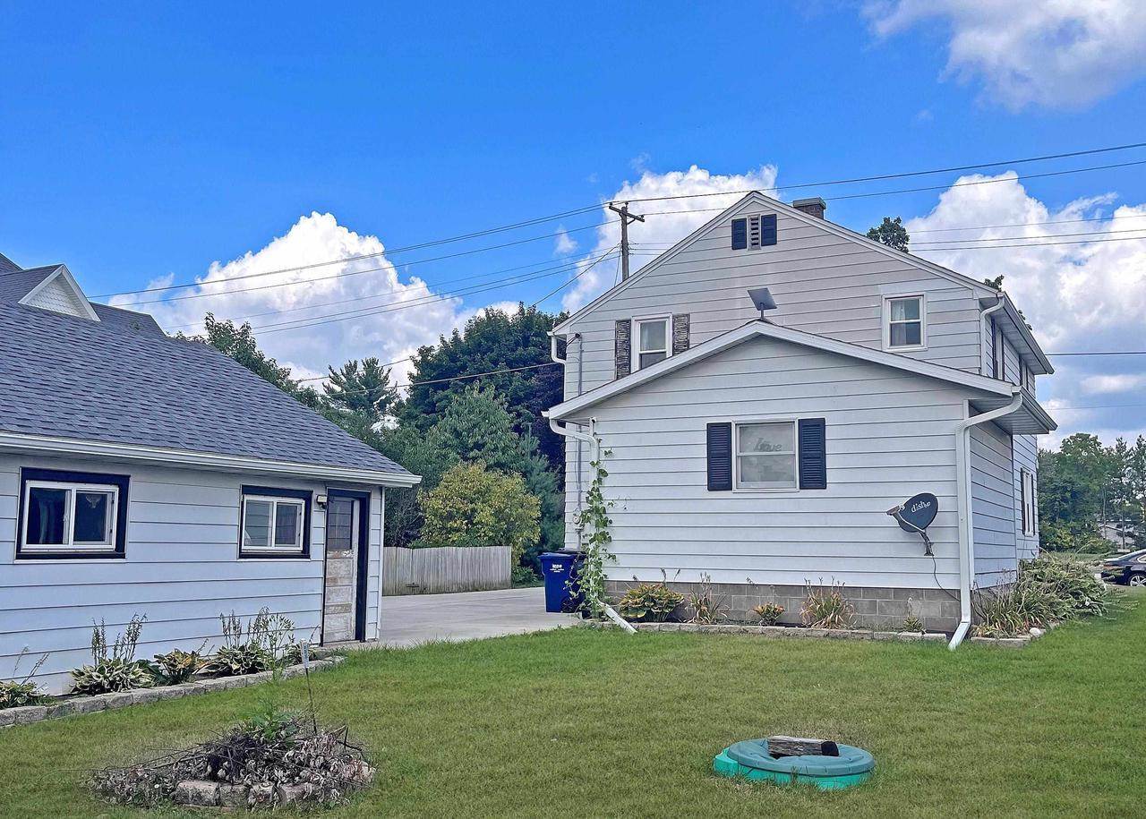 609 E Montgomery Street, Sparta, WI 54656