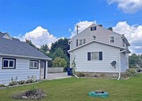 609 E Montgomery Street, Sparta, WI 54656