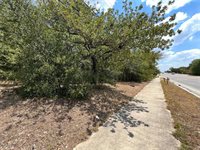 517 East Kennedale Parkway, Kennedale, TX 76060