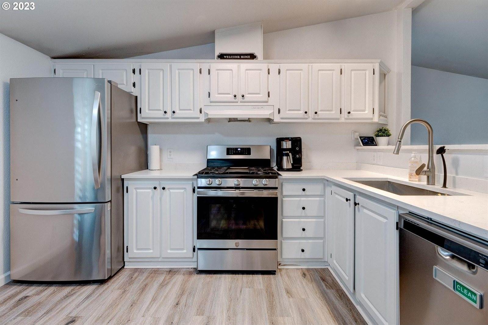 7935 SE Beatrice St, Milwaukie, OR 97222