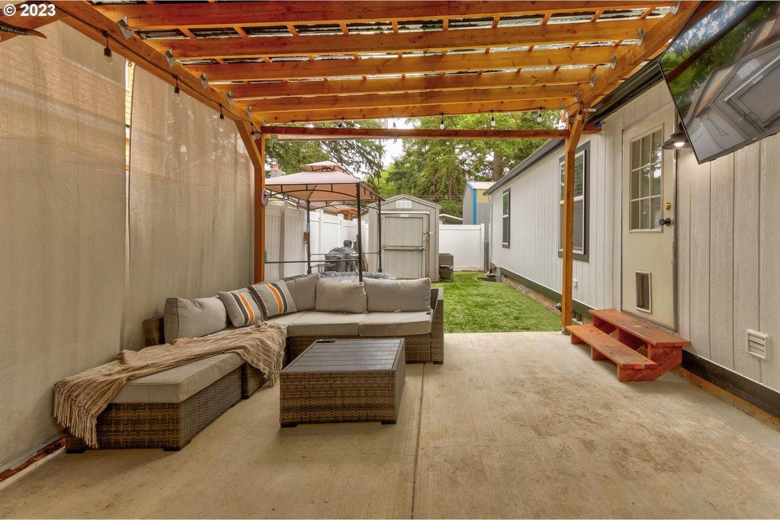 7935 SE Beatrice St, Milwaukie, OR 97222