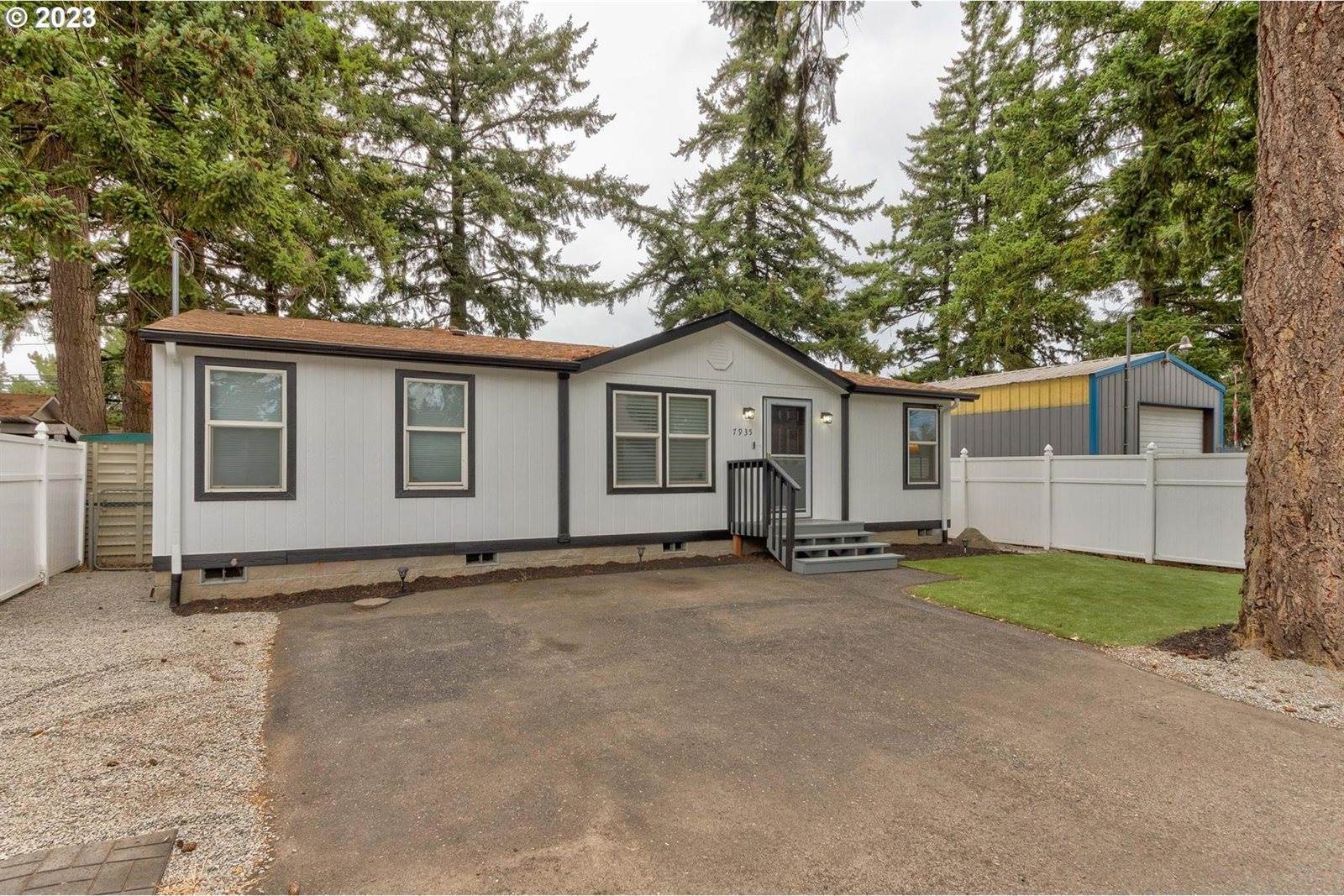 7935 SE Beatrice St, Milwaukie, OR 97222