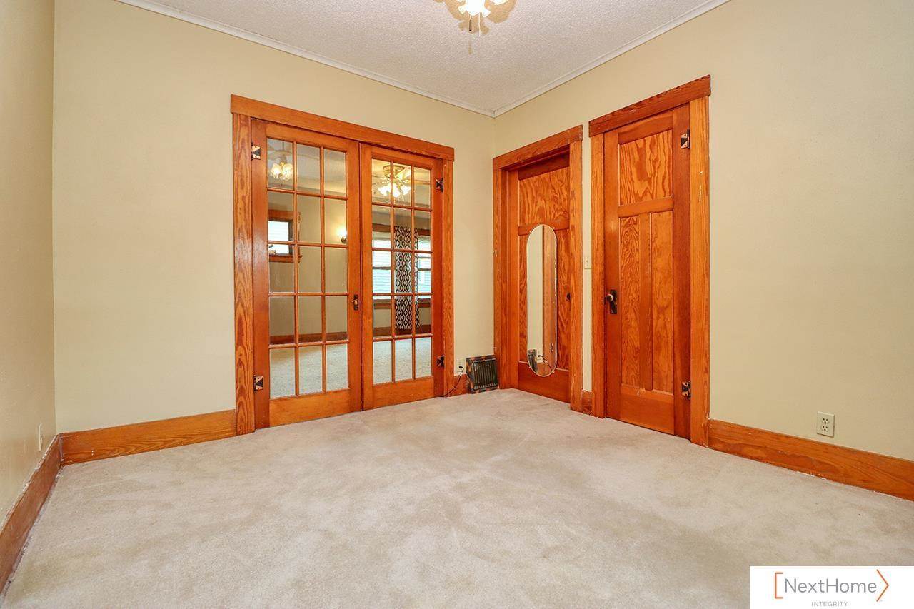 543 Forest Avenue, Crete, NE 68333